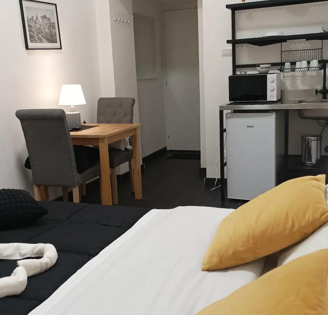 Pensjonat B&B Little Appartaments Rzym