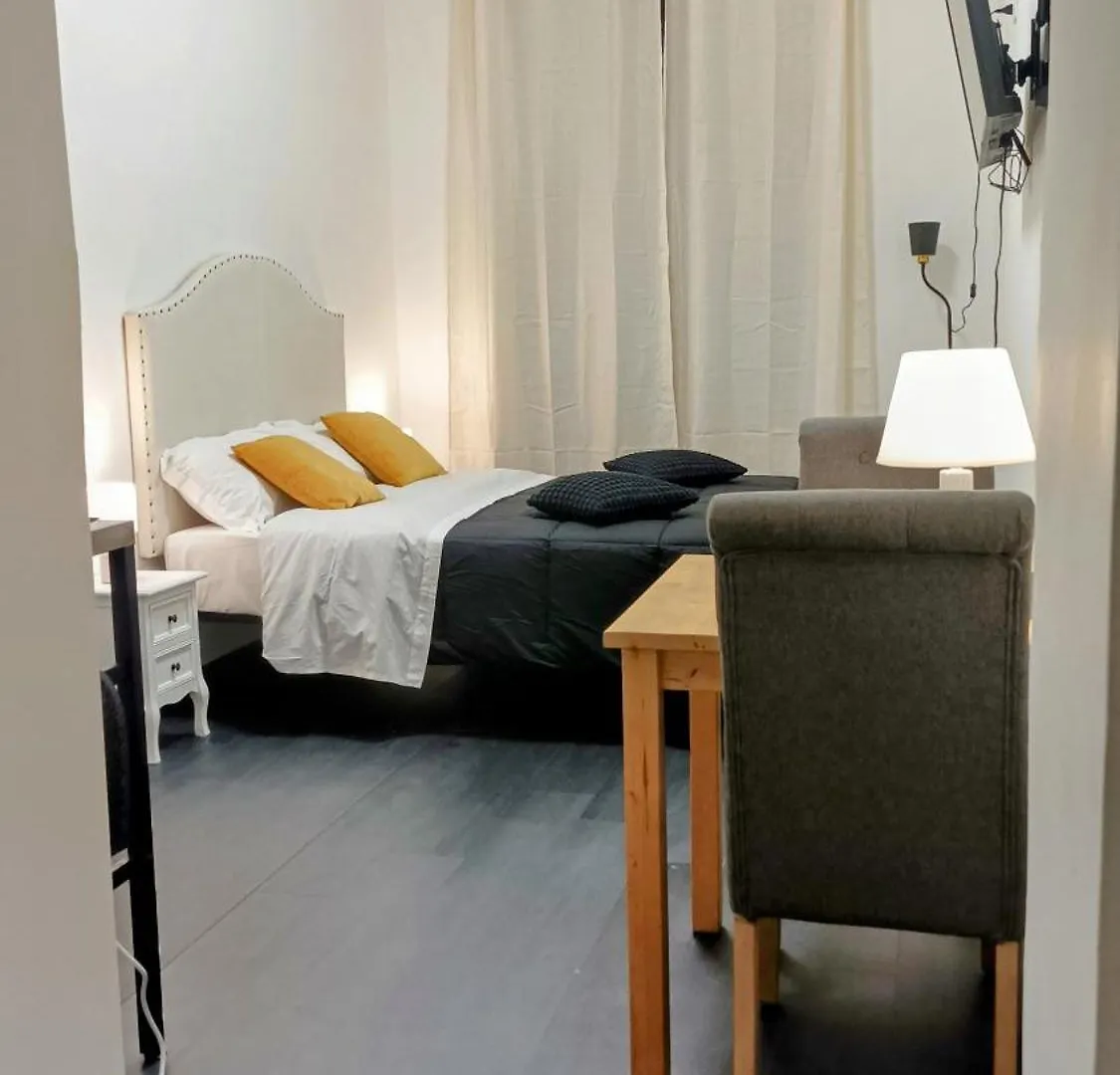 B&B Little Appartaments Rzym Pensjonat
