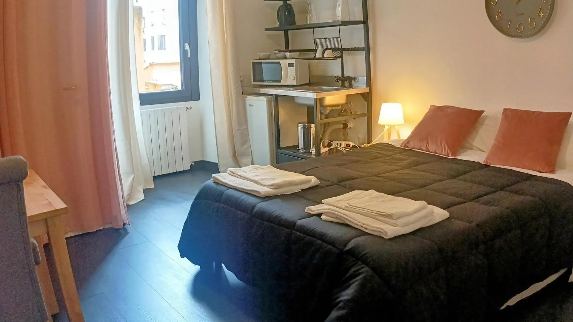 B&B Little Appartaments Rzym Włochy
