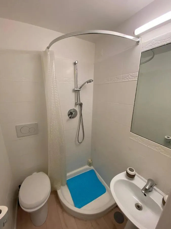 B&B Little Appartaments Roma 0*,  Italia