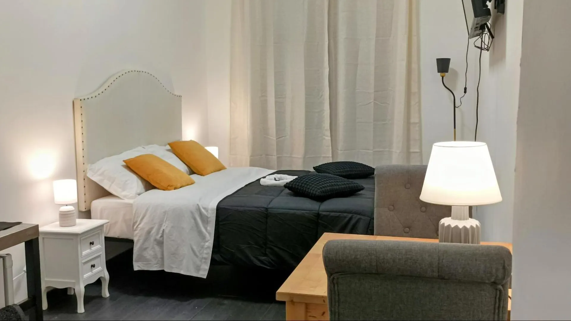 B&B Little Appartaments Roma Pensión
