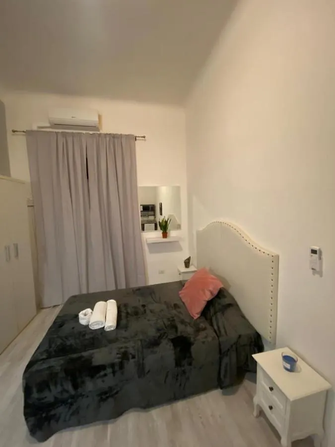 B&B Little Appartaments Rome