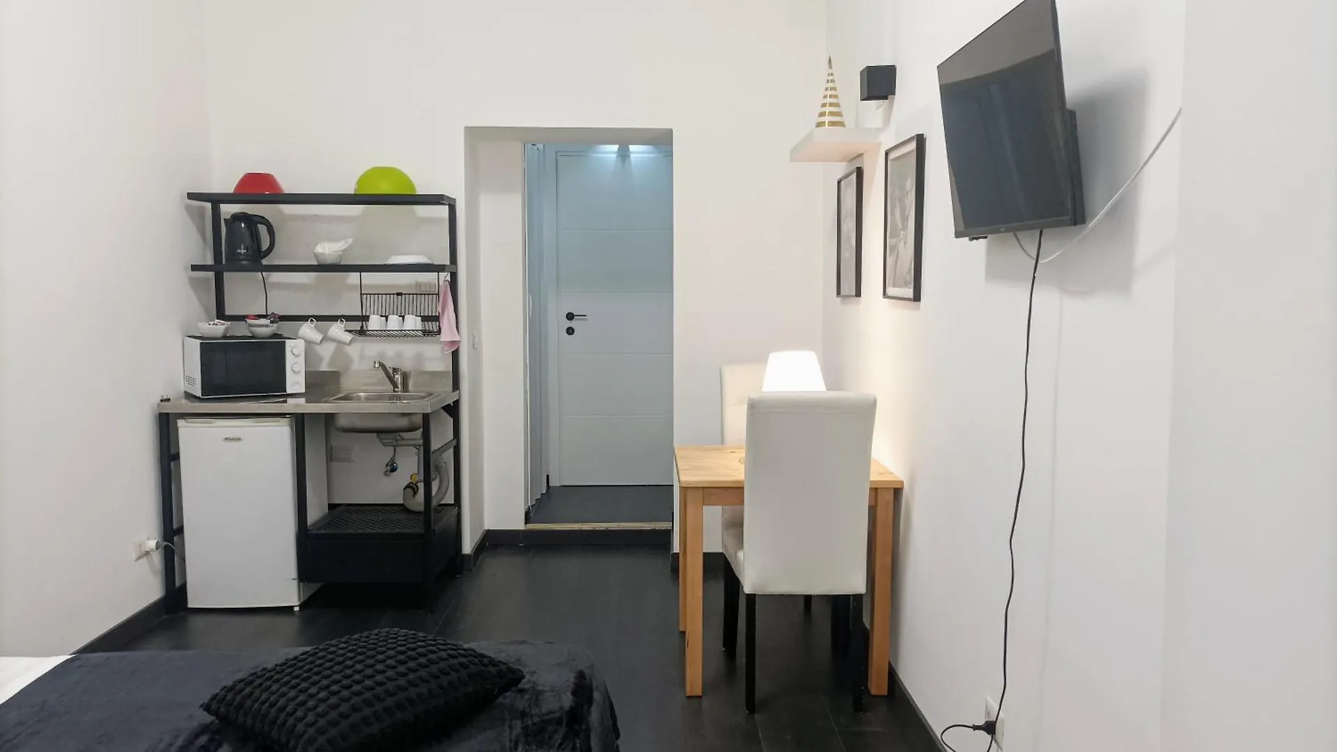 B&B Little Appartaments Rome Guest house